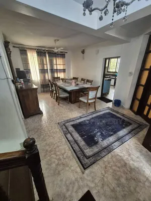 5bdrm House in Msasani for sale