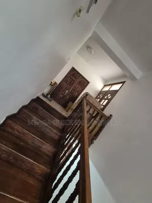 5bdrm House in Msasani for sale