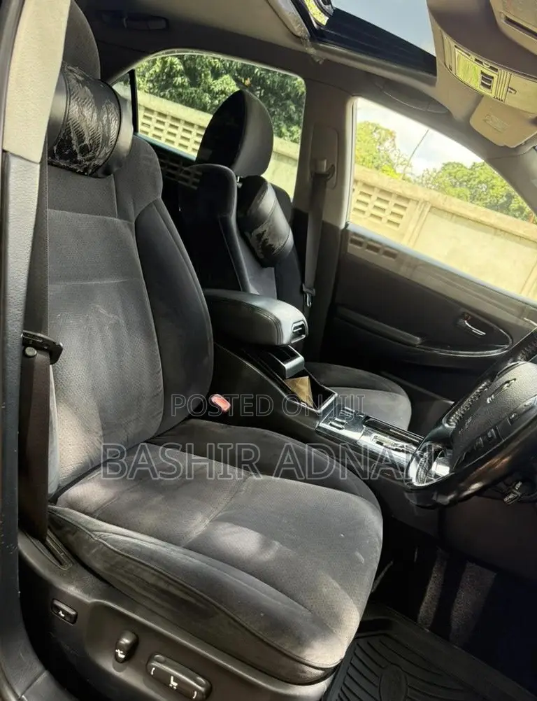 Toyota Crown 2004 Matt Black
