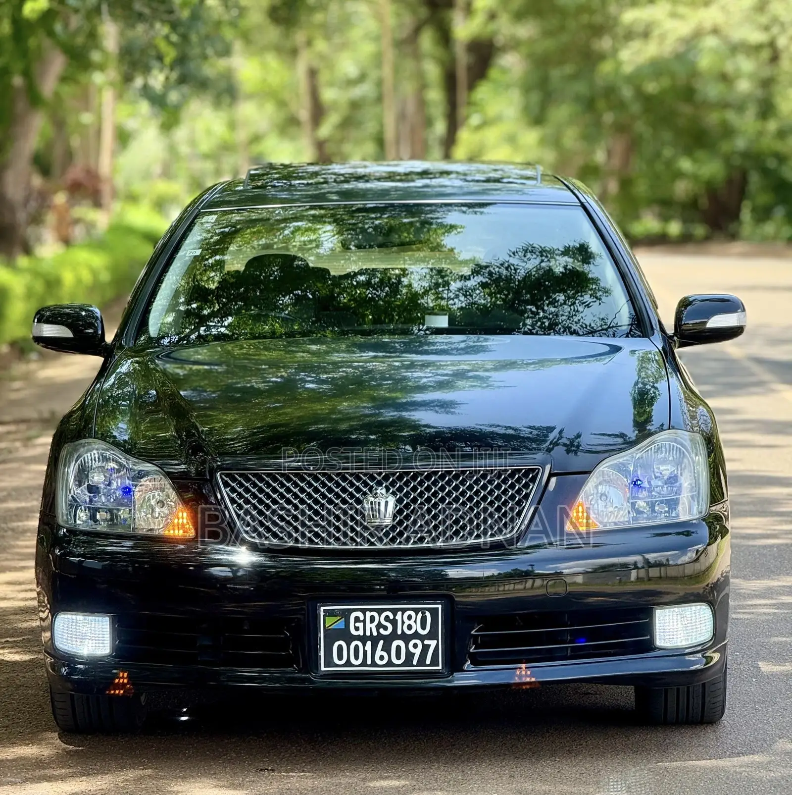 Toyota Crown 2004 Matt Black