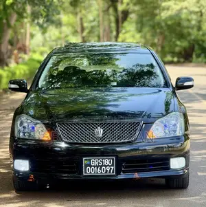 Toyota Crown 2004 Matt Black