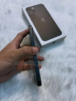 New Apple iPhone 13 128 GB Black