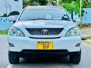 Toyota Harrier 2005 Pearl