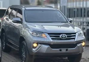 Toyota Fortuner 2017 Gray