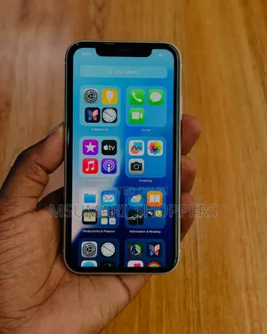 Apple iPhone 11 128 GB White