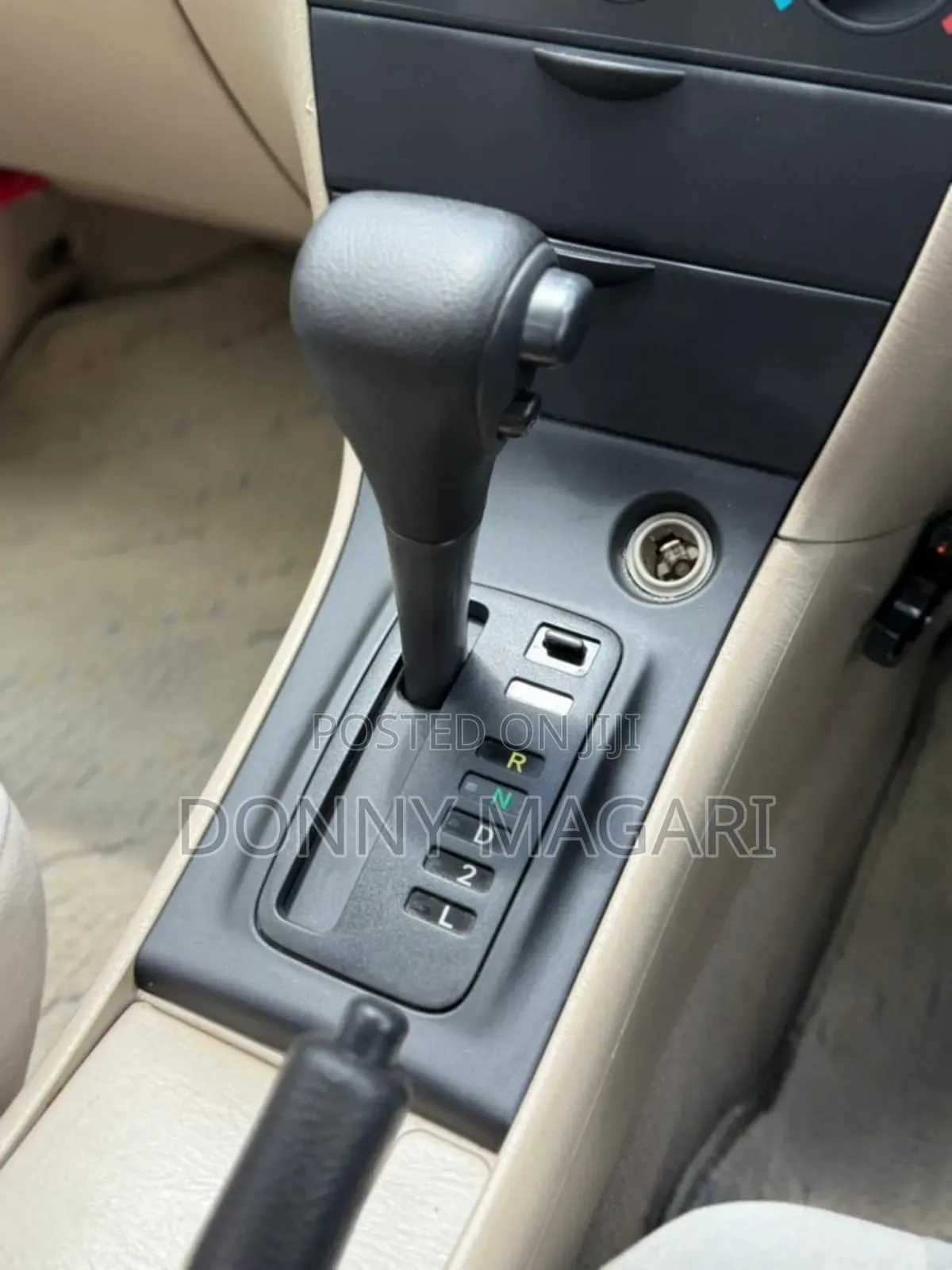 Toyota Allex 2003 Gold