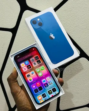 New Apple iPhone 13 128 GB Blue