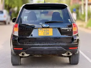 Subaru Forester 2011 Black