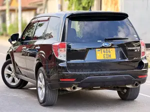 Subaru Forester 2011 Black