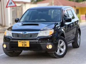 Subaru Forester 2011 Black