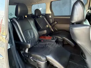 Toyota Vellfire 2009 Gray