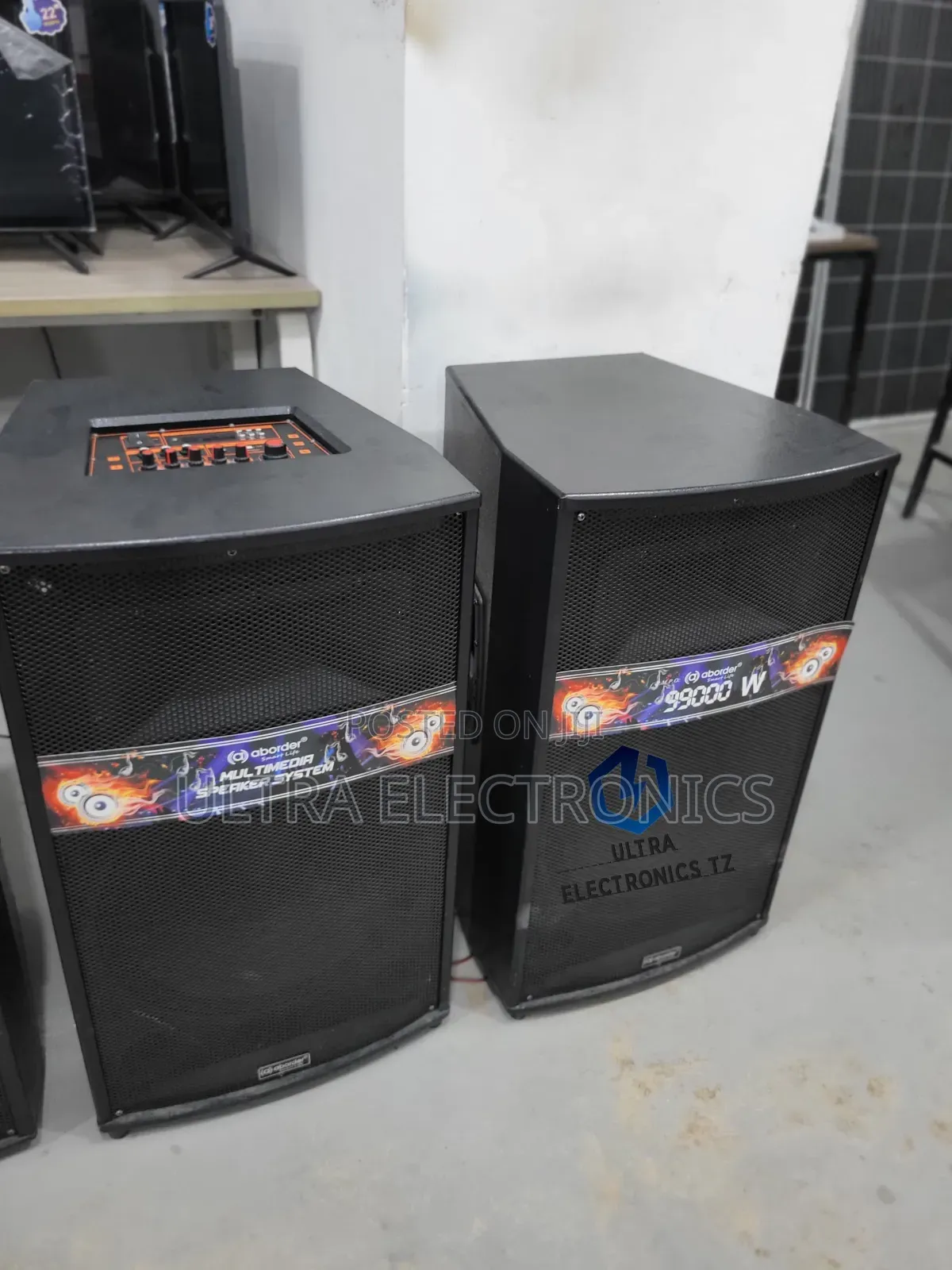 Aborder Powerful Professional Speakers Wireless Mic 99000w 15inch