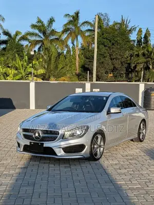 Mercedes-Benz GLA-Class 2014 Silver