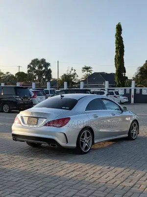 Mercedes-Benz GLA-Class 2014 Silver