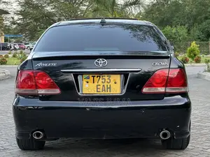 Toyota Crown 2006 Black