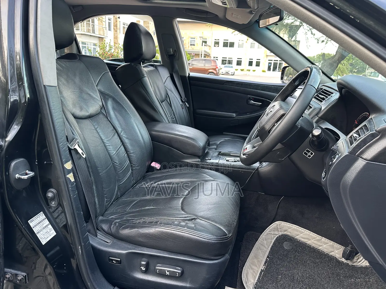 Toyota Crown 2006 Black