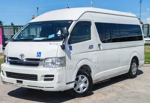 Toyota HiAce 2007 White