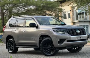 New Toyota Land Cruiser Prado 2024 Gray