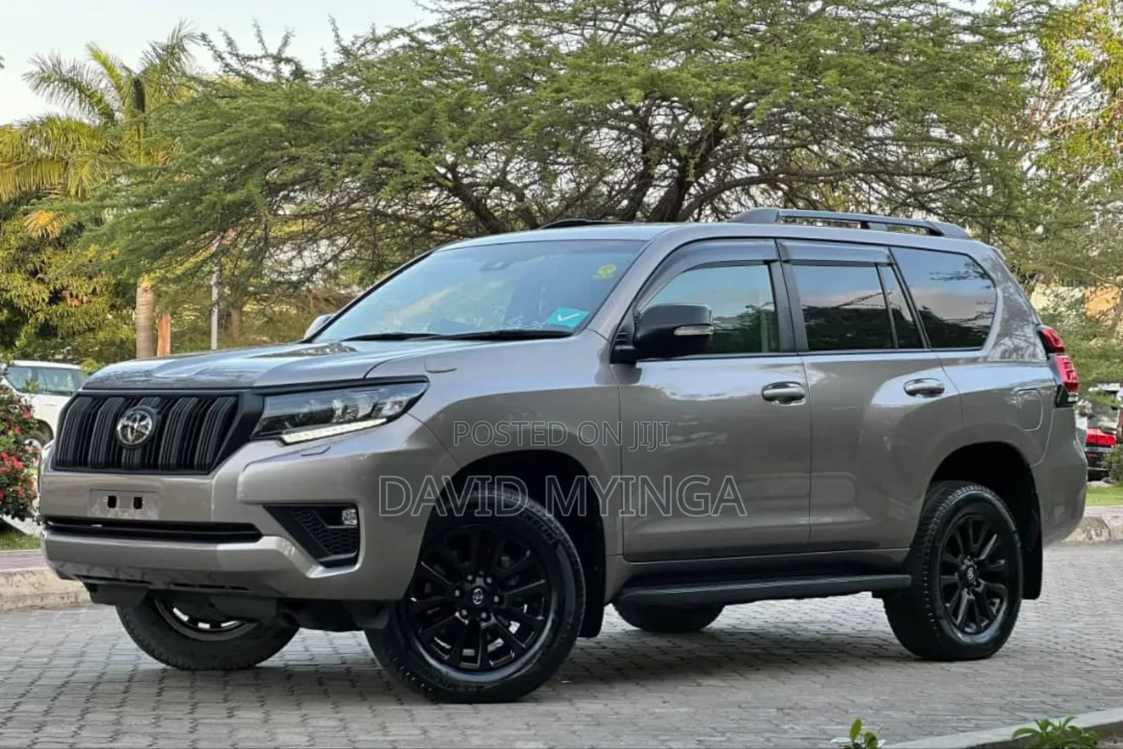 New Toyota Land Cruiser Prado 2024 Gray
