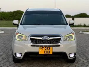 Subaru Forester 2013 White