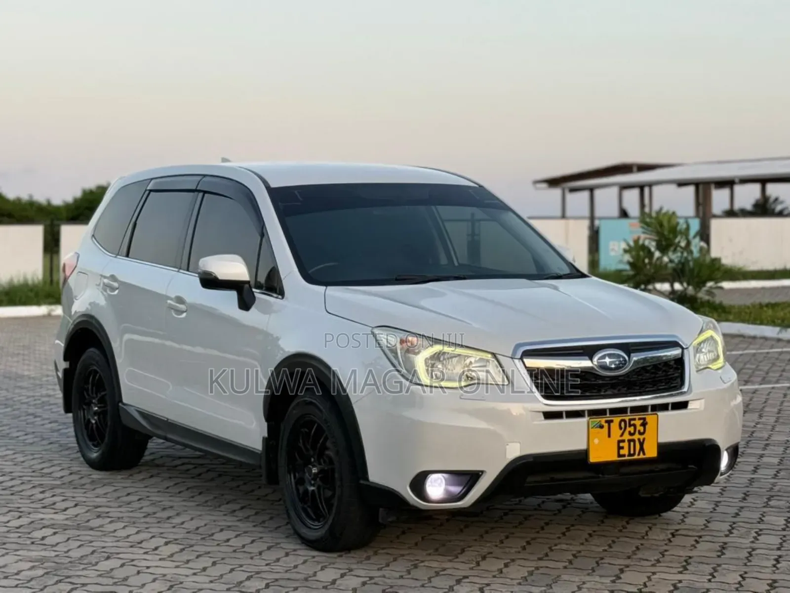 Subaru Forester 2013 White