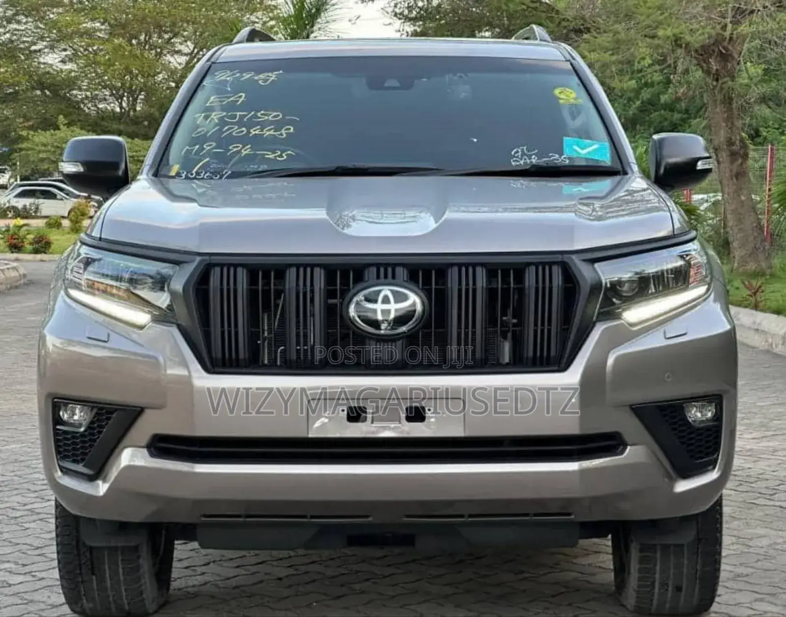 Toyota Land Cruiser Prado 2.7 2023 Brown