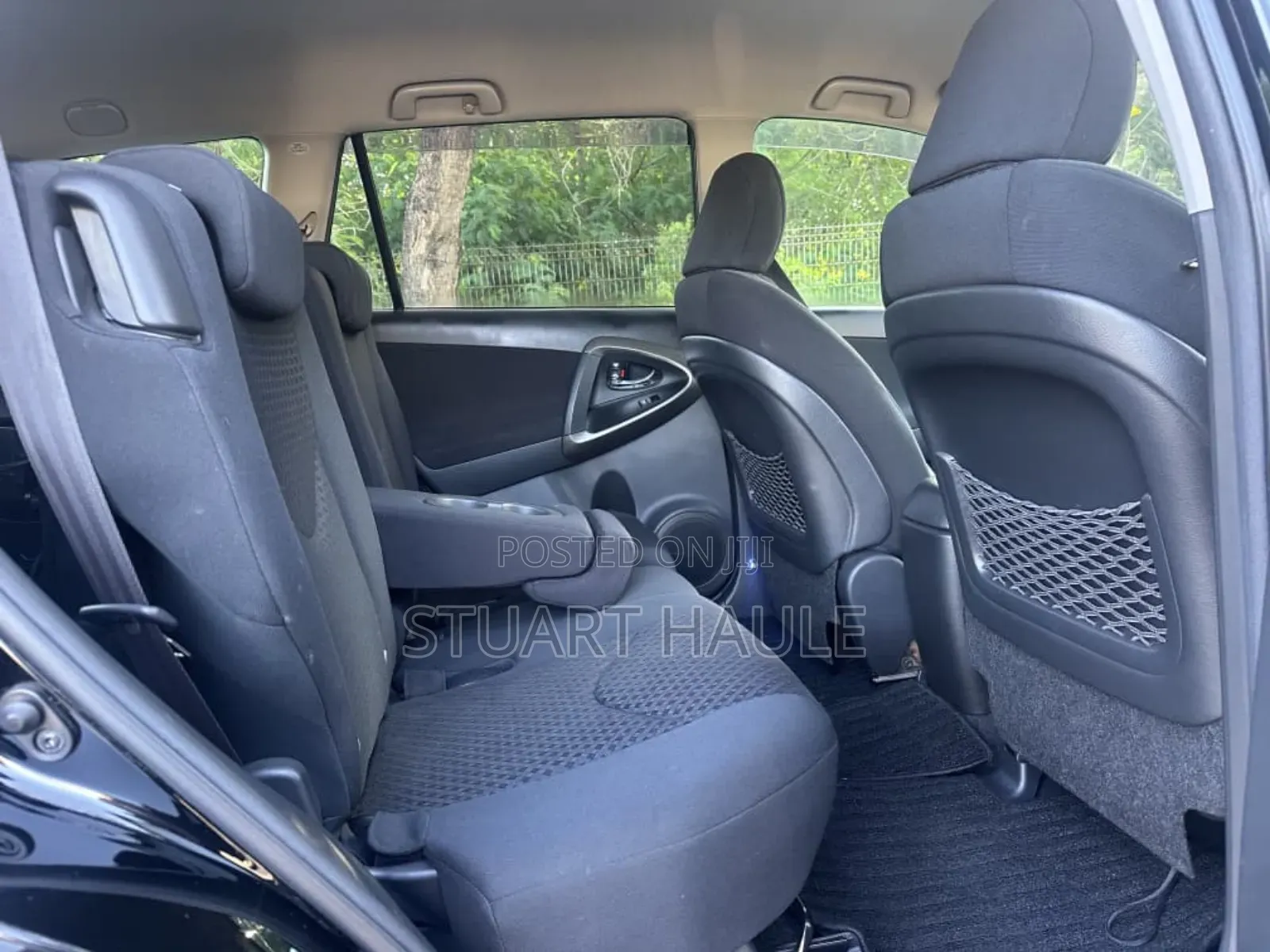 Toyota Vanguard 2010 Black