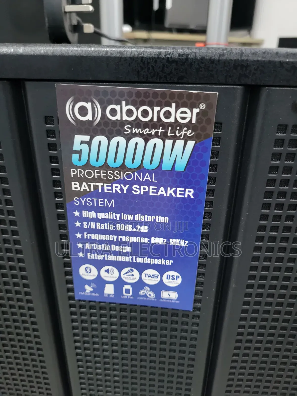Aborder Portable Speaker Wireless Mic Spika Ya Kuchaji
50000w 12inch