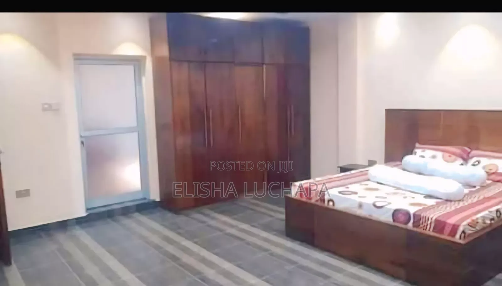 5bdrm Villa in Bakhresa Street, Kigamboni for sale