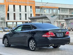 Toyota Crown 2009 Black