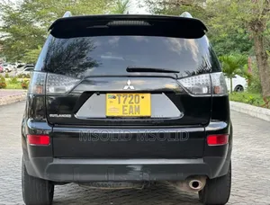 Mitsubishi Outlander 2008 Black