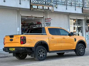 Ford Ranger Wildtrak 2023 Orange