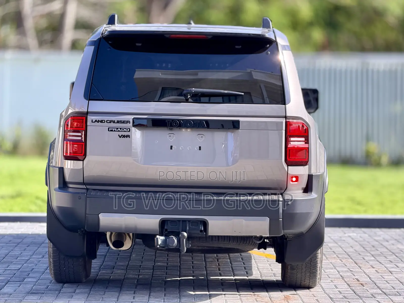 Toyota Land Cruiser Prado 2.8 2024 Brown