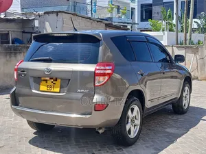 Toyota RAV4 2011 Gray