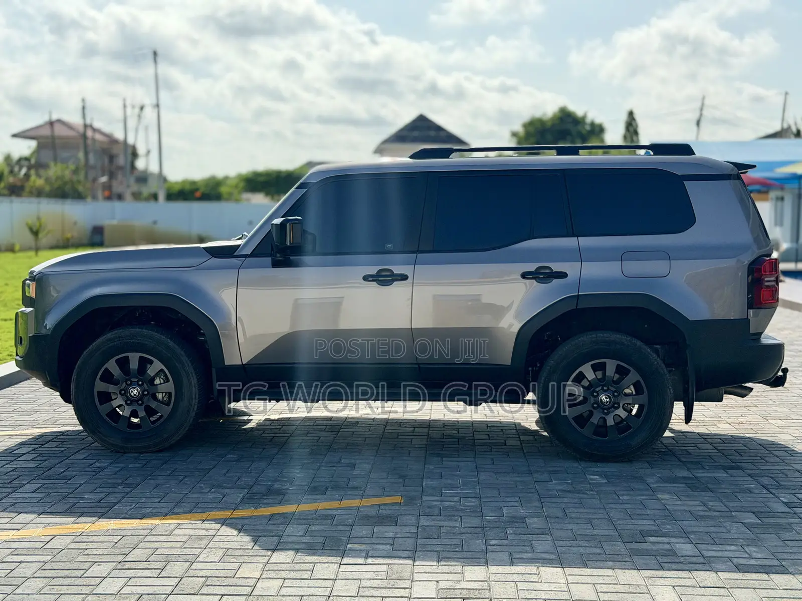 Toyota Land Cruiser Prado 2.8 2024 Brown