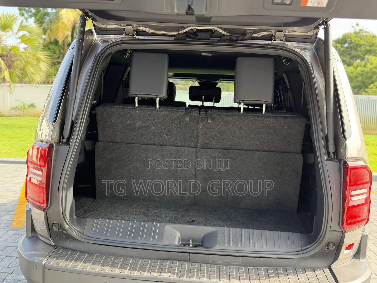 Toyota Land Cruiser Prado 2.8 2024 Brown