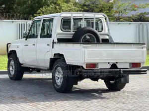 Toyota Land Cruiser 79 Series 2024 White