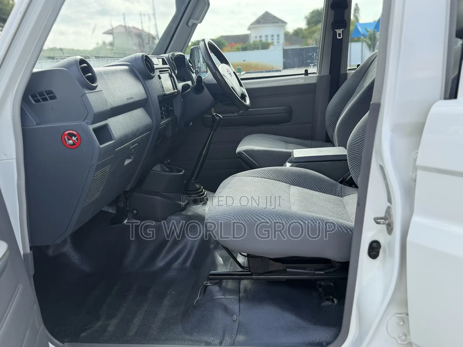 Toyota Land Cruiser 79 Series 2024 White