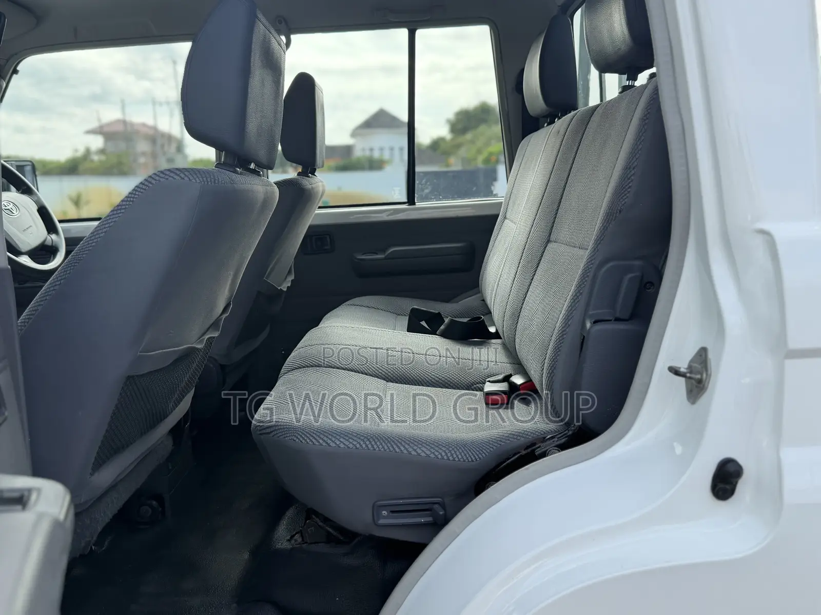 Toyota Land Cruiser 79 Series 2024 White