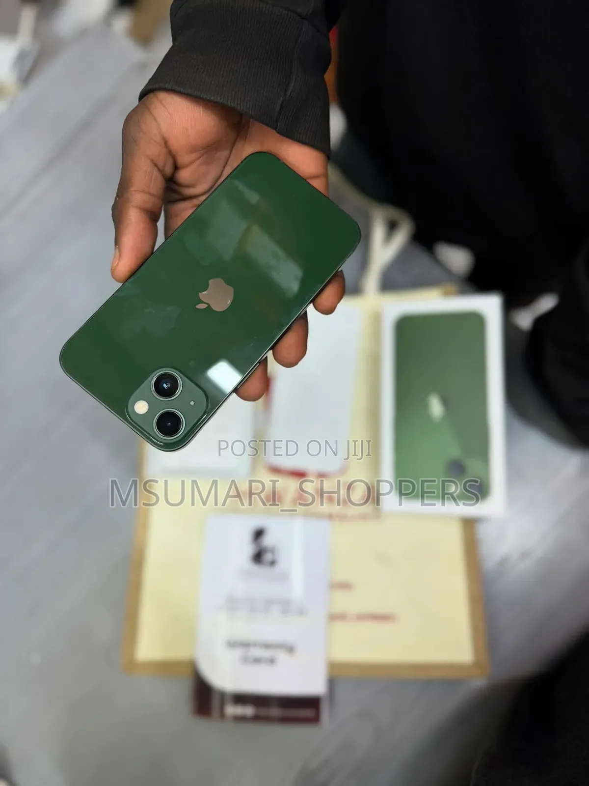 New Apple iPhone 13 128 GB Green