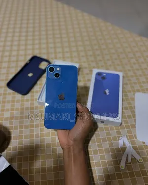 New Apple iPhone 13 128 GB Blue