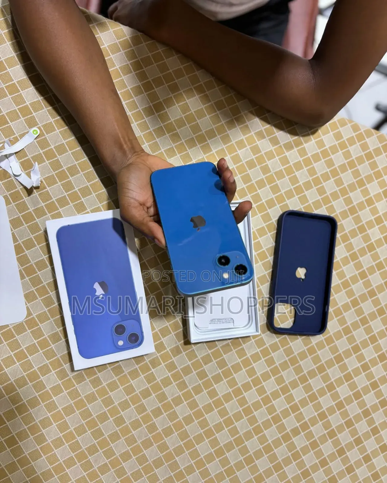 New Apple iPhone 13 128 GB Blue