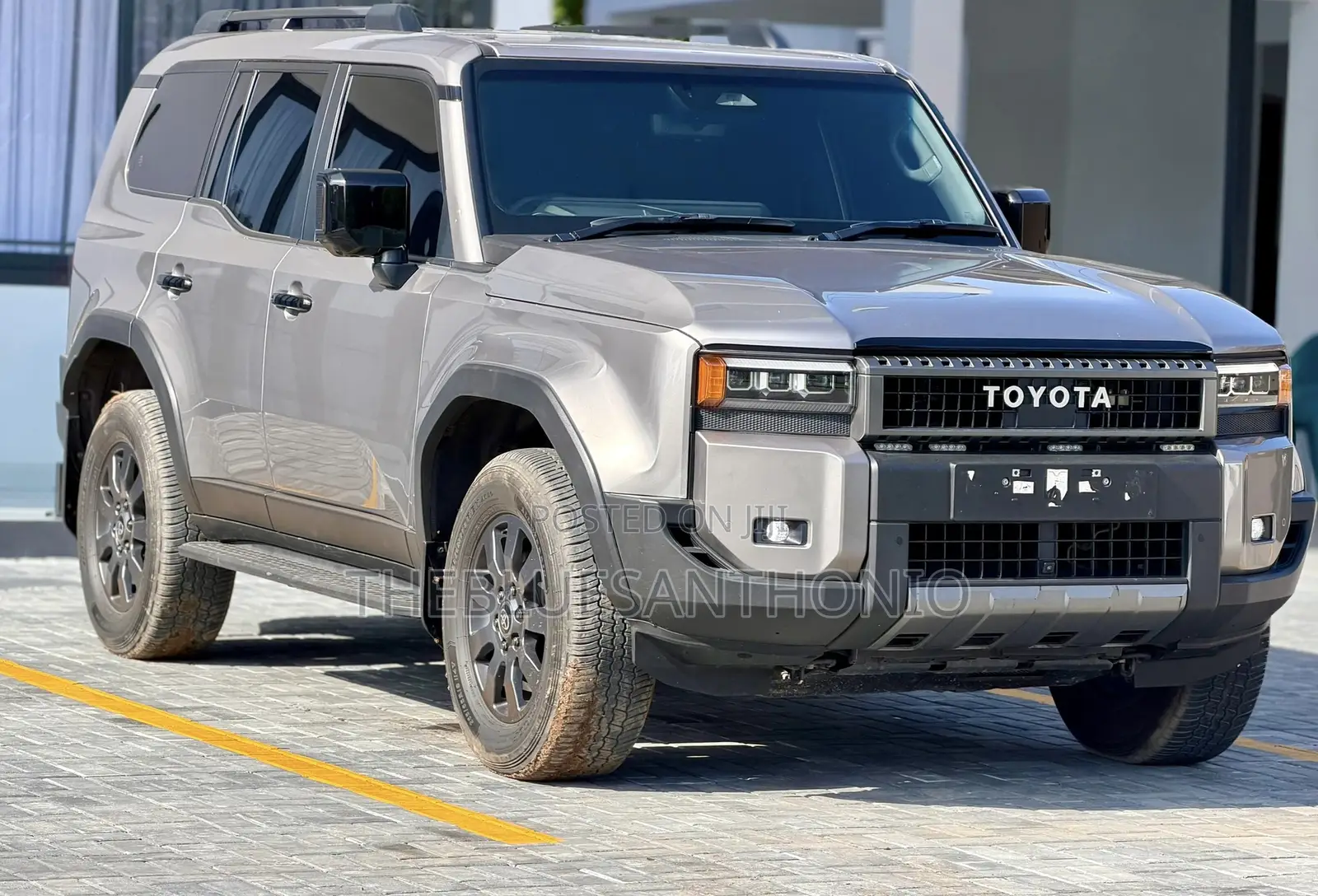 Toyota Land Cruiser Prado 2024 Silver