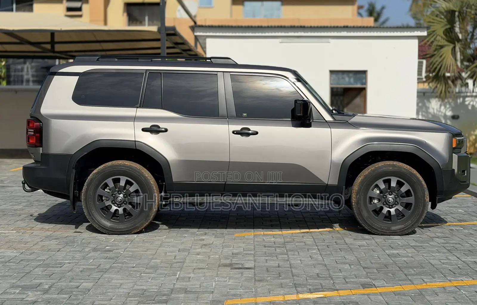 Toyota Land Cruiser Prado 2024 Silver