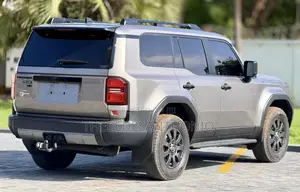 Toyota Land Cruiser Prado 2024 Silver