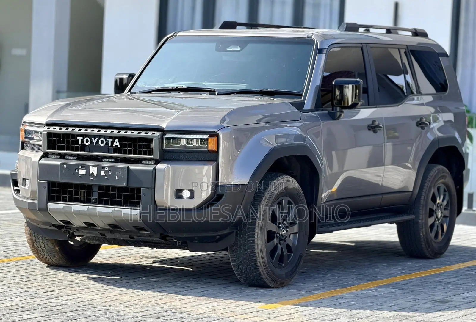 Toyota Land Cruiser Prado 2024 Silver