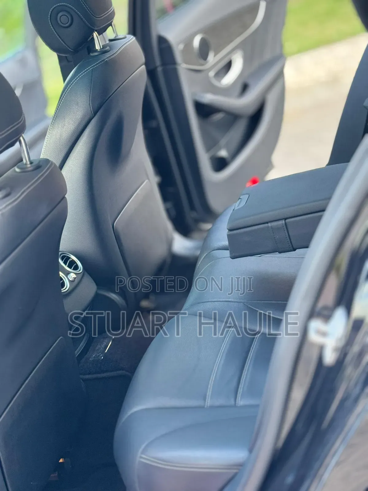 Mercedes-Benz C200 2015 Black