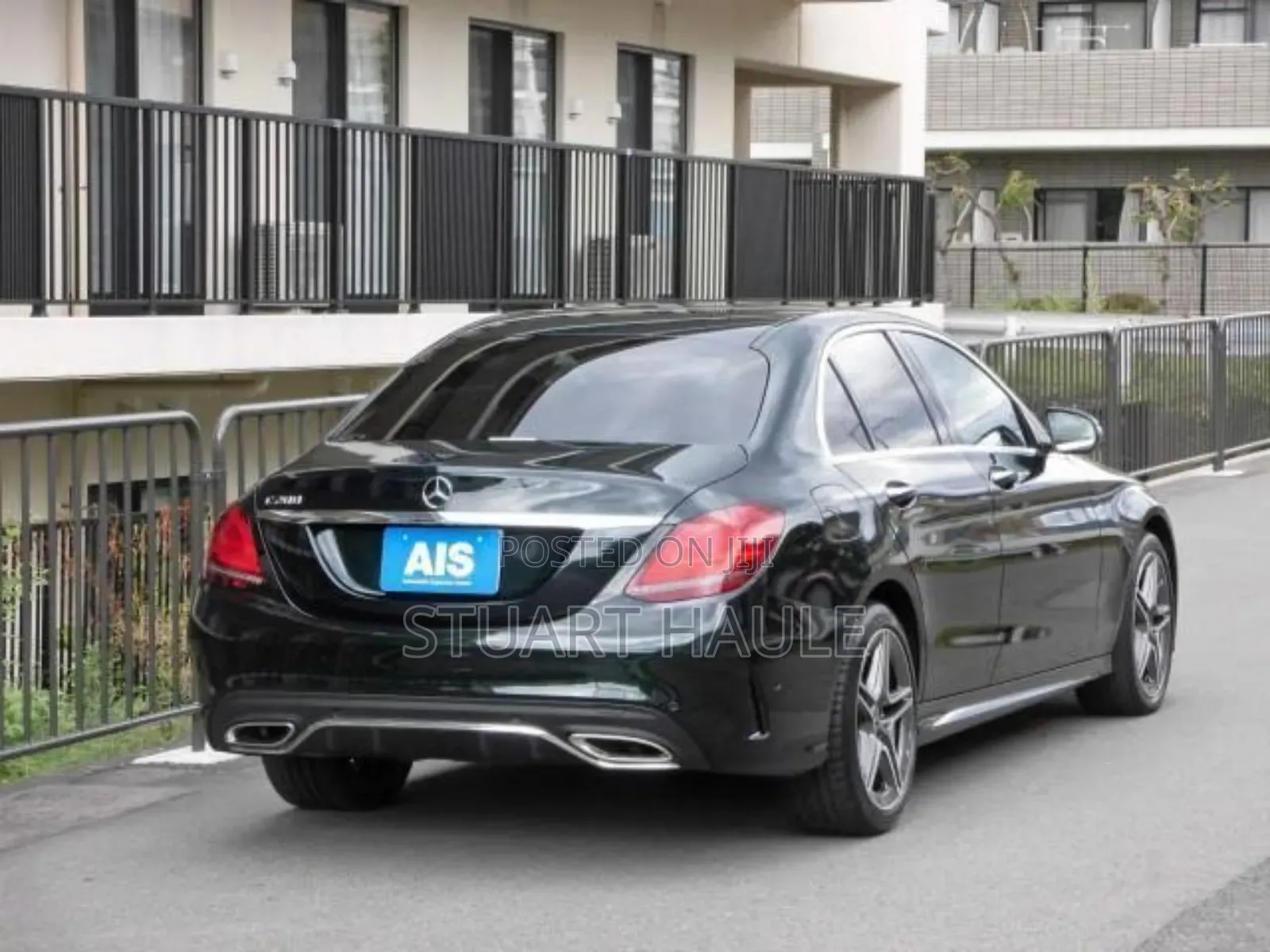 Mercedes-Benz C200 2015 Black