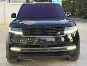 Land Rover Range Rover Vogue 2023 Matt Black