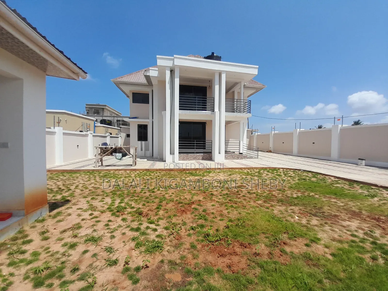 5bdrm House in Kigamboni Kisota for sale